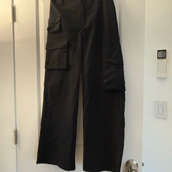 TNA Outback cargo pants - Picture 2 of 7